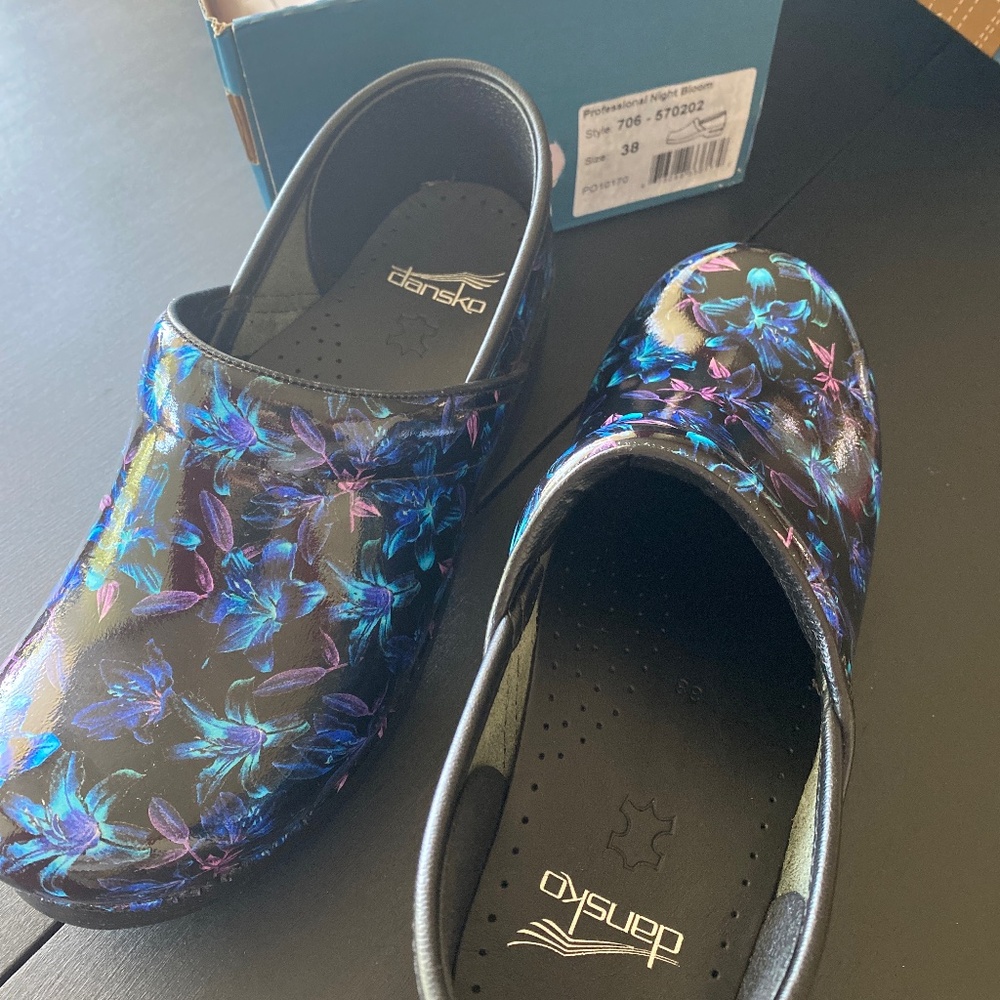 Dansko - Professional Night Bloom - size 38